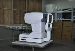 Precision Optical Auto Refractometer for Eye Health Assessments - Image 2