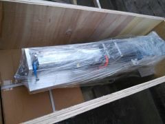 Double Nozzle Liquid Filling Machine - Image 4