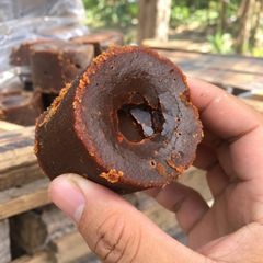 Premium Indonesian Arenga Palm Sugar – Traditional Block / Jaggery - Image 3