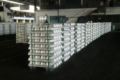 ALUMINIUM LINGOTS A7 – product photo 1, product detail gallery
