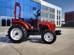 Powerful 704 Tractor with Air Conditioned Cabin - Image 4