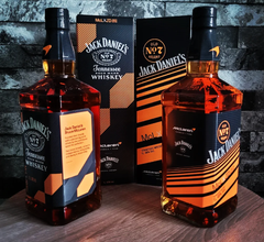 Iconic American Whiskey Jack Daniels TENNESSEE WHISKEY 1L | Jack Daniel’s Old No. 7 On Sale - Image 2