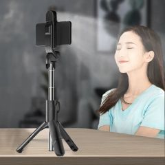 Xt02s Extendable Selfie Tripod - 70cm, Bluetooth Remote & LED Light (Black) - Image 2