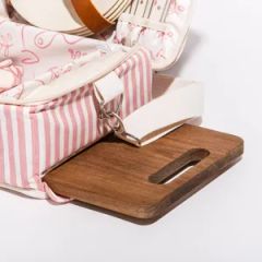 Customizable Acacia Wood Cutting Board for Picnic Set Size Small Type Single Wood Acacia Shape Square Design Vertical Logo Acceptable - Image 2
