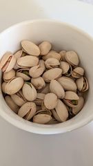 Pistachio with shell - Image 2