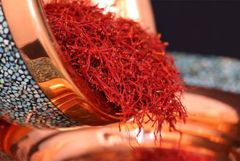 Premium Iranian Saffron – High-Quality Bulk Supply from Tehran - Image 3
