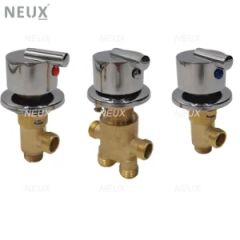 BSM-26 Chrome Brass Hot-Cold 2Way 30mm 3Hole Screw 15D Trademark NEUX Diverter 2 Way Model NO. BSM-26 Style Traditional Hole Diameter 30mm - Hangzhou Zhouguan Import And Export Co., Ltd.