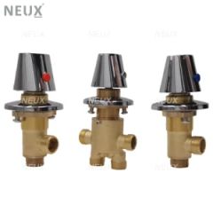 Wholesale Low Price Brass 2 Way Hot and Cold Bathtub Water Mixer - Hangzhou Zhouguan Import And Export Co., Ltd.