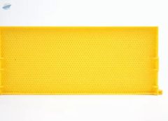 Langstroth Plastic Beehive Bee Frame - Image 1