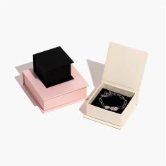 Customizable Paper Jewelry Box Lightweight & Durable Storage Solution for Jewelry Lovers - Image 6