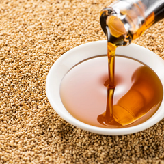 Natural Sesame Oil Rich Flavor Cooking Oil for Home Kitchens Restaurants Food Service and Culinary Preparation - Image 1