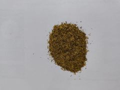 Saw dust. - Image 1
