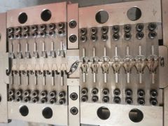 Zinc Alloy Metal Zipper Sliders Hardware Die Casting Machine - Image 2