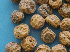 Fresh Tiger Nuts With Natural Sweetness And Nutty Flavor Perfect For Snacking Baking Smoothies And Food Processing - Image 4