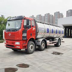 High Capacity 304 2b Food Grade Stainless Steel Milk Tank Truck - Henan Mingwei Machinery Equipment Co., Ltd.