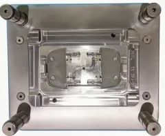 Premium Custom Plastic Injection Molds for Electronic Remote Controls - Image 2