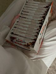 Fast Delivery Wholesale Kinder Bueno Chocolate Nutella Inspired Sweet Snack with Rich Hazelnut Flavor B - Image 3