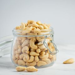 Fresh Roasted Cashew Nuts Premium Bulk Supply Natural Snack Wholesale Perfect for Retail and Wholesale Buyers - Image 2