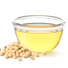 Refined Soybean Oil Grade Foodgrade Shelf Life 12 months Place of Origin Brazil Packaging Bulk in 20-ton flexitanks or packed in 900ml PET - Image 1