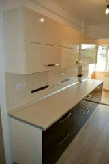 Wood Interior Glass kitchen shutters Shape U SHAPE Style Italian Position Interior Open Style Hinged Brand Saint gobian Product Type - Image 4