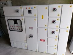 Power Factor Distribution System Power 2 kW Material MS IP Rating IP 65 Phase Three Phase Rated Voltage 415 V Dimension 5x4 Feet - Image 1