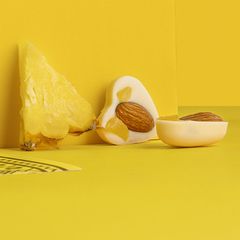 Bulk Snack White Compound Chocolate Bar with Pineapple Yogurt Flavor, Nuts and Dried Fruits OEM Factory Supply - LEGENDARY VIETNAM COMPANY LIMITED