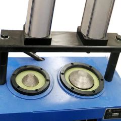 Competitive Price Two in One Bearing Oiling and Cleaning Machine Withtruck Parts - Image 3