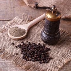 Black Pepper Steam Treated Spice Offering Controlled Microbial Standards For Food Processing Ingredient Distribution - Image 1