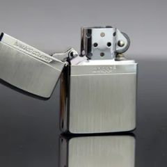 Refillable Oil Lighter Customized Logo Custom Pattern Creative Cigarette Windproof Kerosene Lighter - Image 1