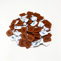 Customized PVC Leather Label with Metal Logos Size 4cm*9cm Origin China Gender Unisex Model NO. 9203 Style Velcro-on Age Group - Image 4
