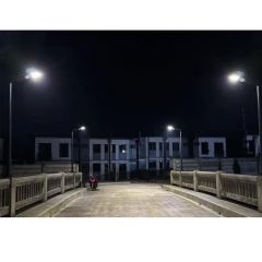 Solar-Powered LED Street Light with Motion Sensor Technology Power 30W-50W Trademark ECO IP Rating IP66 Origin Shenzhen Model NO. - Image 6
