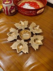 Iron Metal Decorative Urli (7" Diameter) Size 7 inch Diameter 7" Color Golden Material Iron Product Type metal Usage/Application Return - Image 4