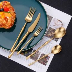 304 Wholesale Gold Flame Design High End Hotel Cutlery Knife Fork Set - Jieyang Chuanxin Hardware Product Factory