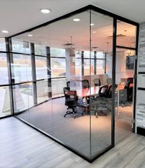 Toughened Glass Partitions Shape Flat Pattern Plain Thickness all Color Transparent Usage/Application - Image 4