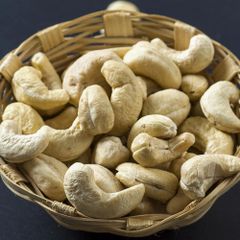 Best Quality Cashew Nuts Premium Natural Shelled and Unshelled Fresh Healthy Snack for Cooking Baking and Export – product photo 3, product detail gallery
