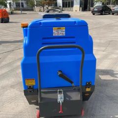 Intelligent Street Sweeper Road Ride on Commercial Floor Sweeper - Image 4