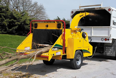 High Performance Wood Chipper Machine for Garden Waste Tree Branches and Logs - Image 5