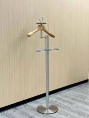 High Quality Solid Wood Single Coat Clothing Display Racks Solid Hangers for Hotel Room - Image 4