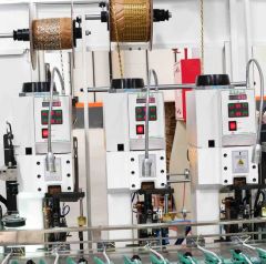 Professional Crimping Tool for Power Cable Terminals and Connectors - Image 3