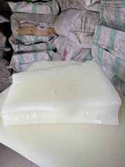 56-58℃ fully refined paraffin wax Slab Block, Low Oil Odorless Industrial Paraffin - Image 1
