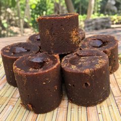Premium Indonesian Arenga Palm Sugar – Traditional Block / Jaggery - Image 4