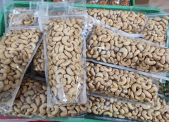Raw Cashew Nuts - Image 3