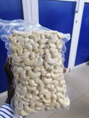 Processed cashew nuts - Image 2