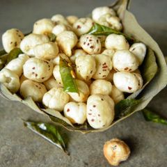 Foxnut Texture Crunchy Appearance Fresh And Natural Form Snack Or Ingredient For Cooking Flavor Roasted, Raw, And Naturally Flavored - Image 1