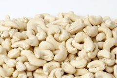 Organic Raw Cashew Kernels W320 - Image 2