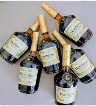6 bottles of Hennessy Very Special Cognac 6 x 0.7 l NEW - Smart Agri GmbH - Germany