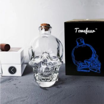 Skull Shaped Glass Bottle Glass Skull Whiskey Bottle with Cork Glass Decanter with Cork for Vodka Glassware Wine Spirits Liquor Soju Decanter Creative Bar Tools - Shandong Well Pack Industry Co., Ltd - China