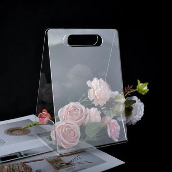 Clear Elegant Acrylic Flower Vase Size Small Color Clear Origin China HS 3926909090 Style Leisure Logo Customized Material - Touch Creation Technology Limited - China