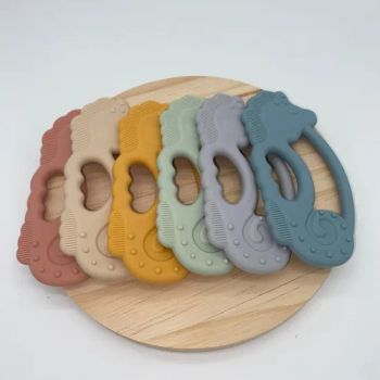 Hot Seahorse Shape Animal Teether 100% Natural Rubber Teethers 6 Months Silicone Teether Chewed Shaking Baby Toy - Dongguan Wanghong Silicone Rubber Products Co., Ltd - China