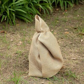 Durable Hessian Cloth: 100% Jute for Bags and Home Decor Style Plain Origin China Technics Woven Pattern Natural Material 100%Jute - Anji Nice Import and Export Co., Ltd. - China